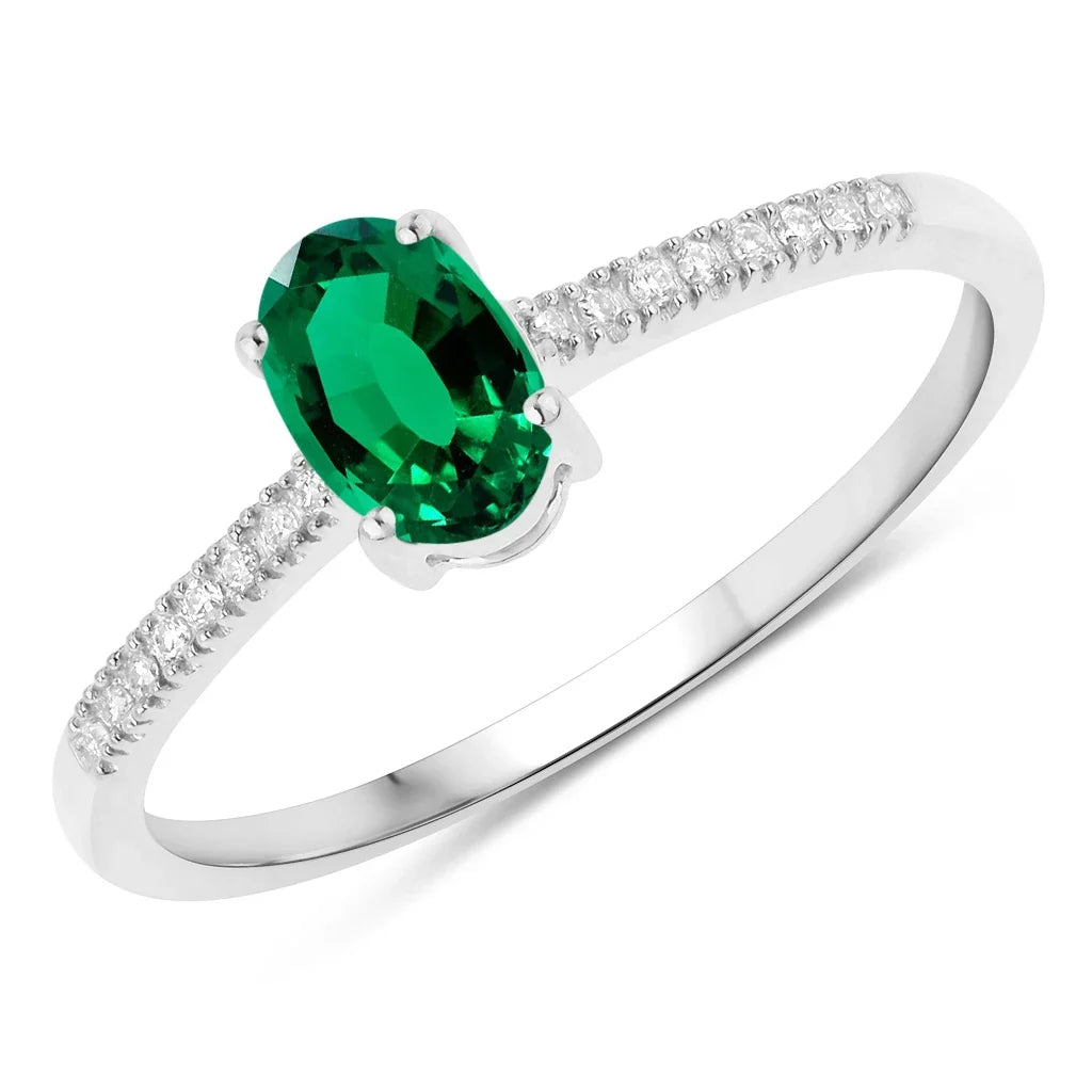 Oval Cut Diamond Halo Ring