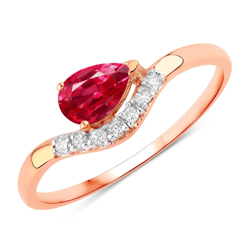 Pear Cut Diamond Wave Ring